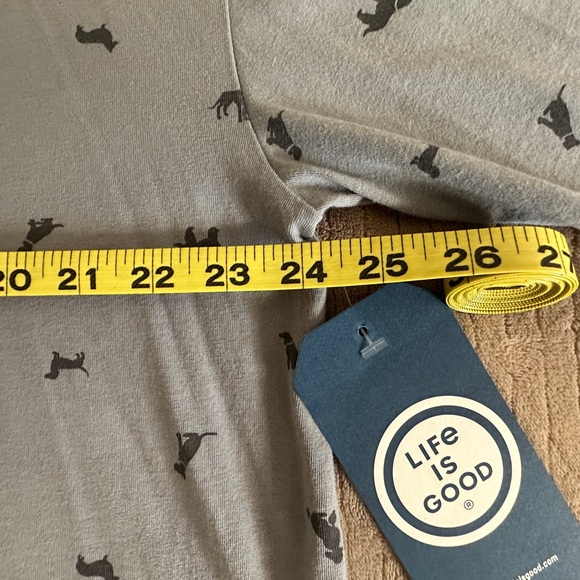 Life Is Good Light Gray V-Neck Shirt Dog Prints - Picture 6 of 11